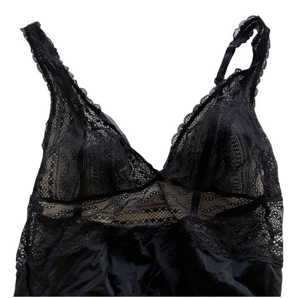 Black Lingerie Full Bottom Bodysuit with Sheer Lace Top - Picture 5 of 5